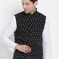 VASTRAMAY Men's Black Cotton Ethnic Jacket