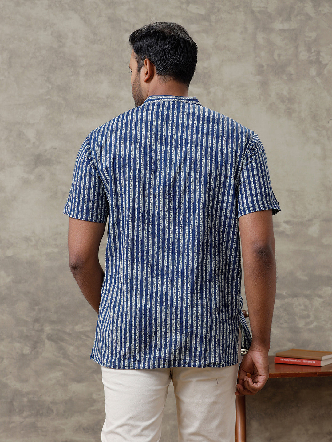 Men Cotton Short Length Striped Pocket Kurta Blue OE6
