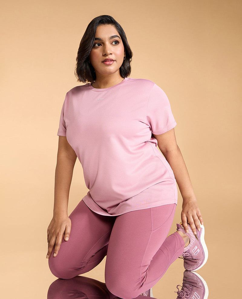 Kica Quick Dry Active T-Shirt with Curved Hem and Flattering Hip-Length Fit Pink