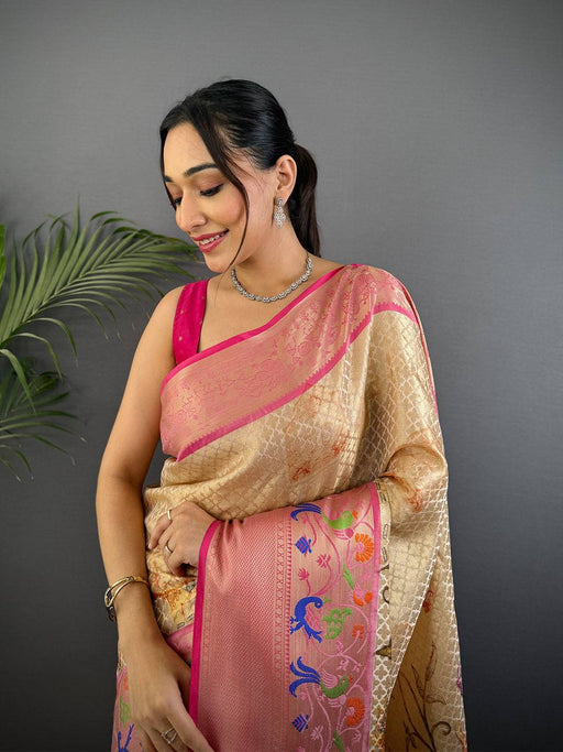 Elegant Kora Muslin Floral Kalamkari Saree