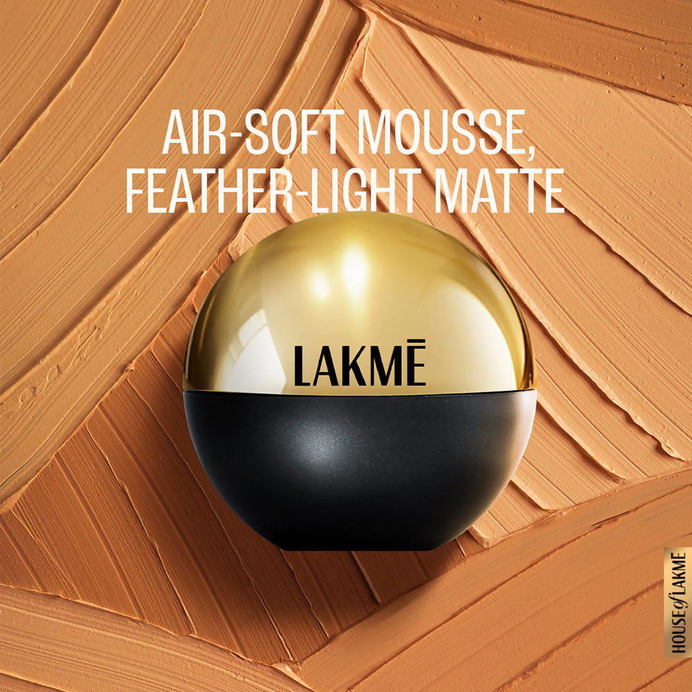 Lakme Xtraordin-Airy Mattereal Mousse Foundation - 04 Golden Light