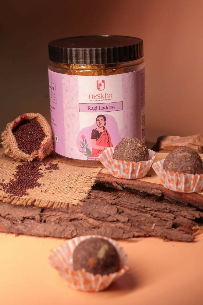 Nuskha Ragi Laddoo For Pregnancy
