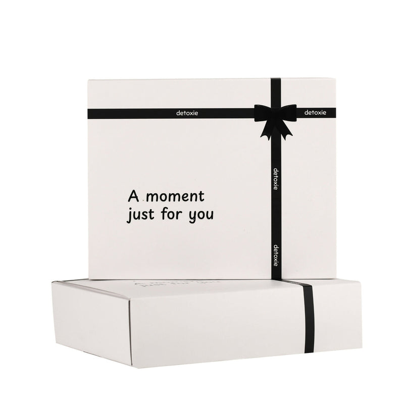 Detoxie Urban Shied Hustlers Unisex Anti-Pollution & De-Tan Daily Care Kit