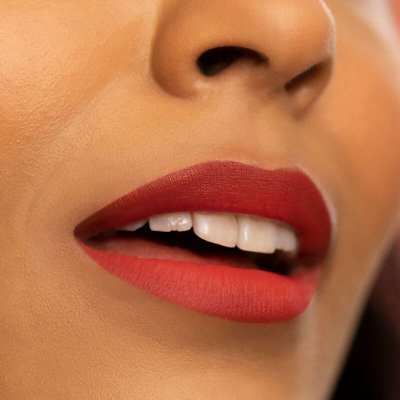 Kay Beauty By Katrina Kaif Matte Drama Long Stay Lipstick - Action