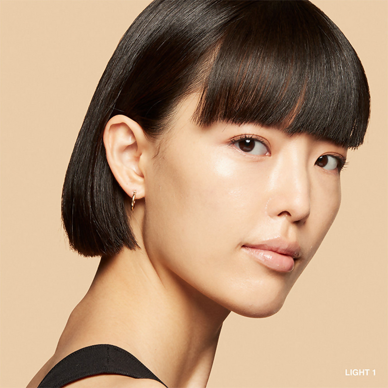 Bobbi Brown Vitamin Enriched Skin Tint SPF 15 Light 1