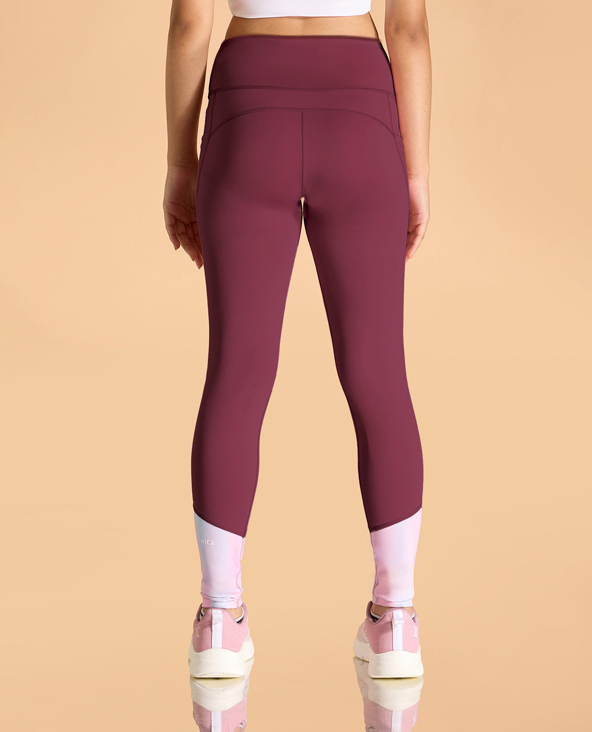 Regular Colourblock Tshirt and High Waisted Colourblock Stretchable Leggings Set
