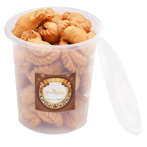Ghasitaram Farsaan Gujiya