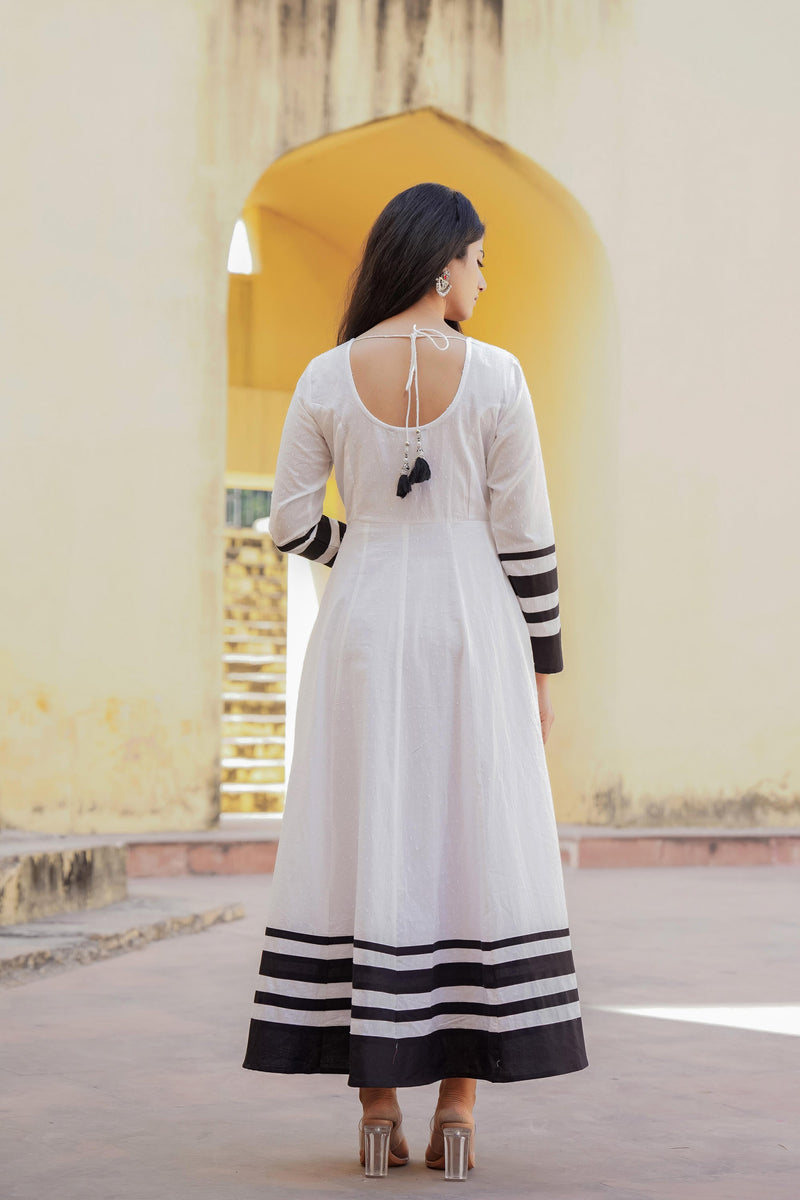 Juniper White Ethnic Motif Printed Dress & Dupatta Set With Thread Work