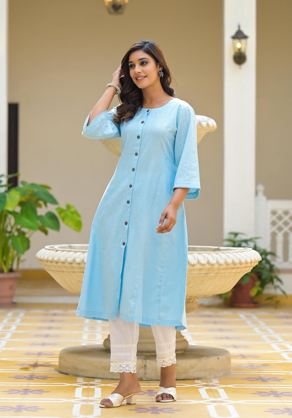 Juniper Powder Blue Solid Cotton Linen Kurta With Button Closure
