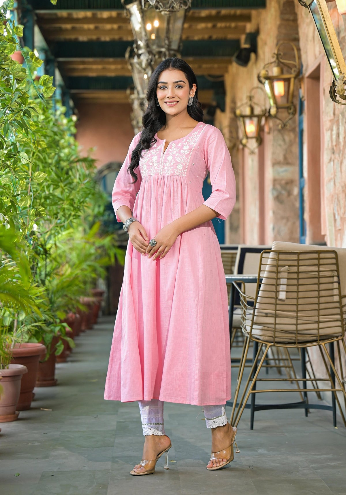 Juniper Onion Pink Solid Cotton Kurta With Thread Embroidery