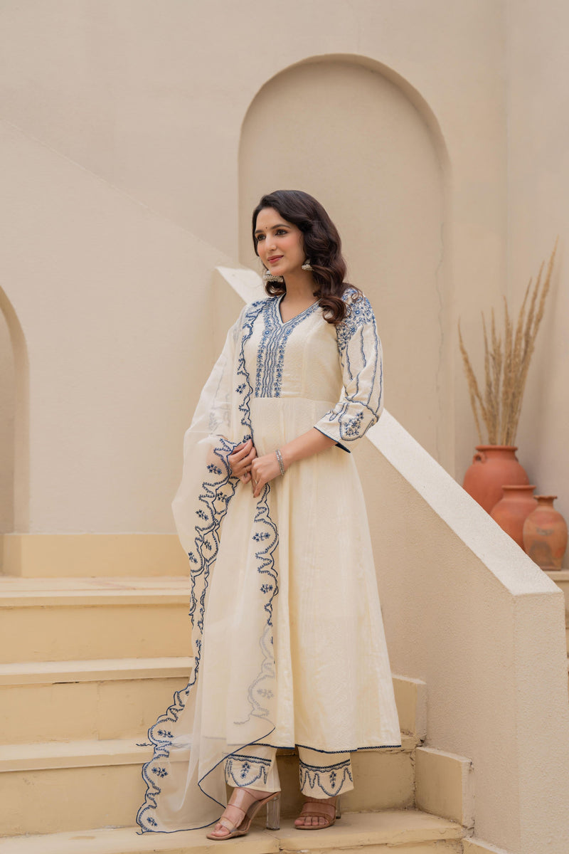 Juniper Off-White Anarkali Kurta Set With Blue Embroidery And Organza Dupatta