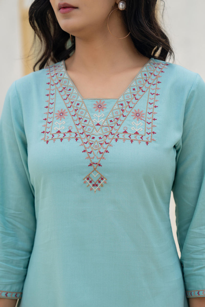 Juniper Aqua Solid Viscose Tunic With Thread Work