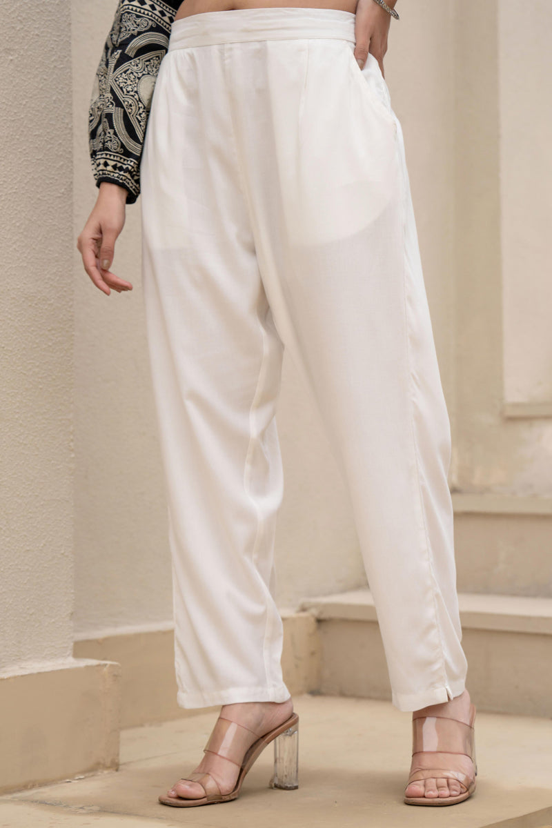Juniper White Solid Viscose Pants
