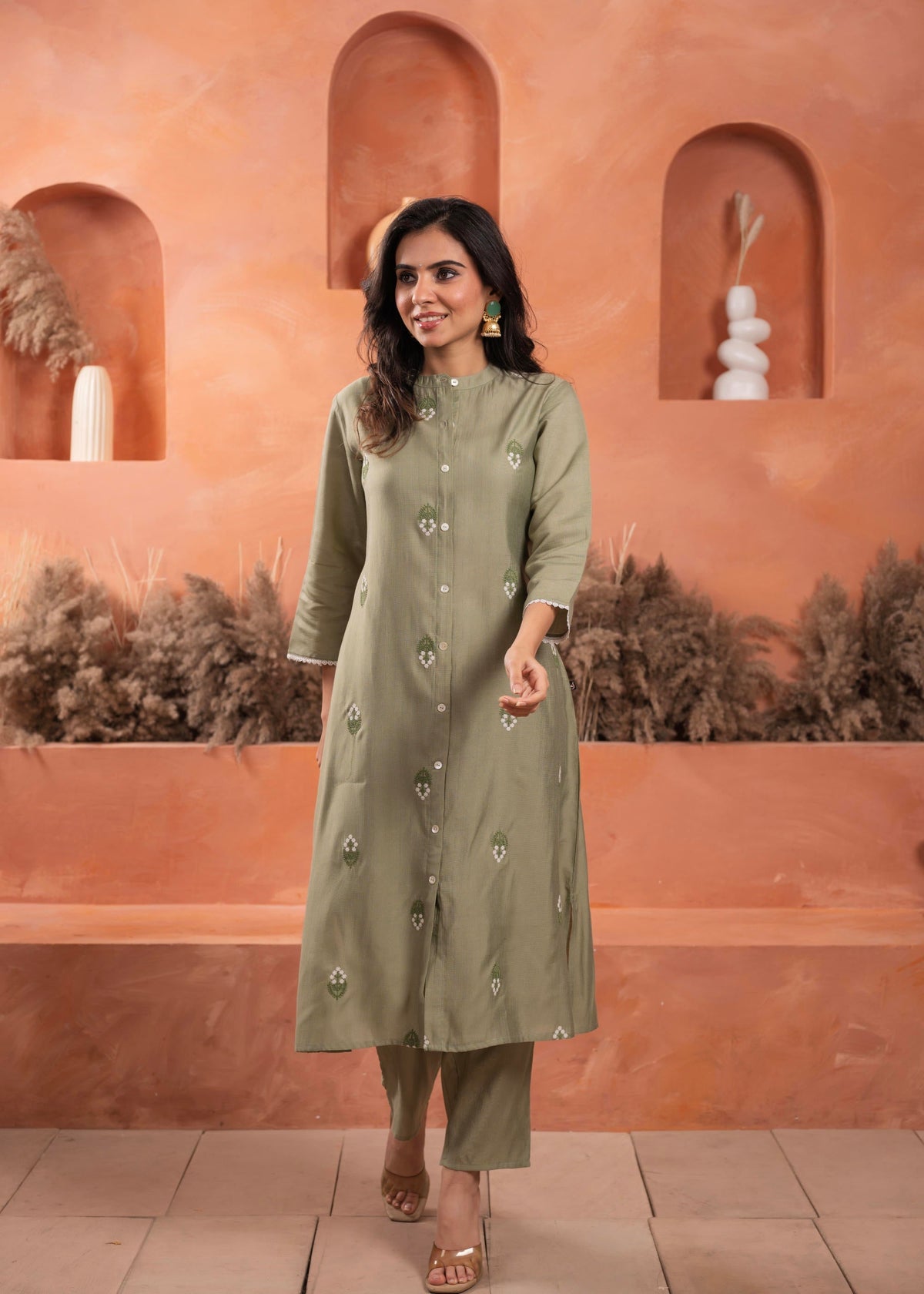Juniper Olive Embroidered Kurta And Solid Bottom With Cotton Lace And Buttons