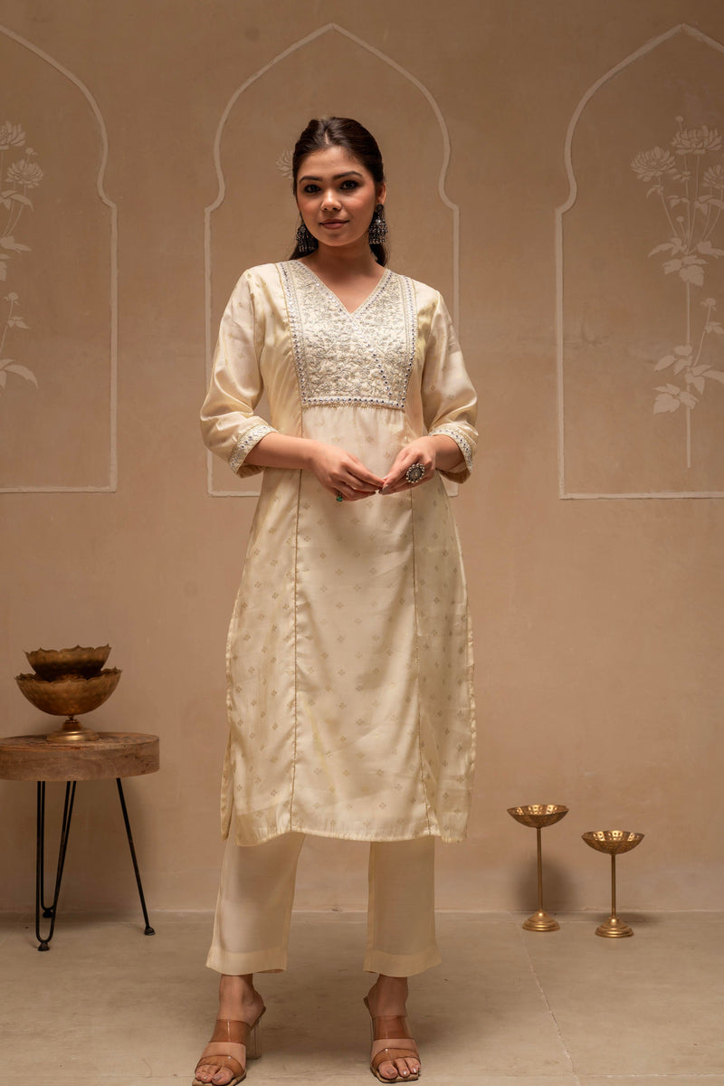 Juniper White Floral Viscose Kurta And Pants Set With Mirror And Thread Work