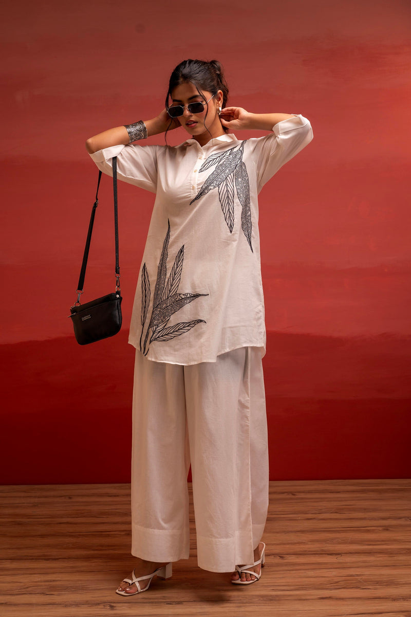 Juniper Off-White Leaf Printed Co-Ord Set With Collared Tunic & Wide-Leg Pant