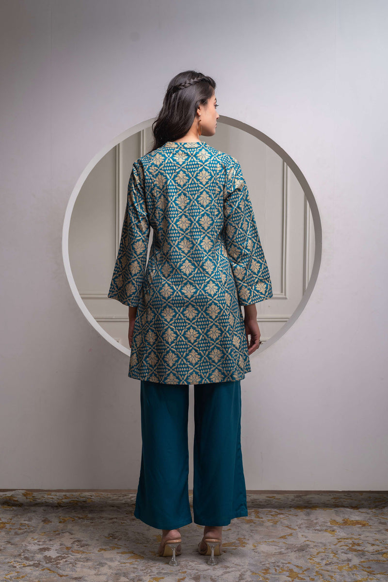 Juniper Teal Floral Printed Kurta & Solid Pants Set In 100% Viscose