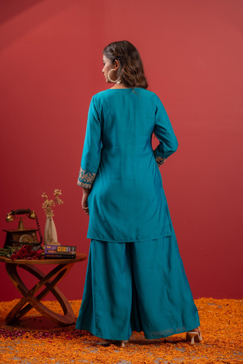 Juniper Rama Green Embroidered Kurta With Palazzo & Dupatta Set