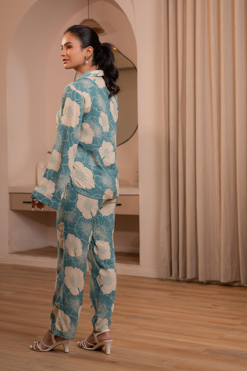 Juniper Women'S Mint Floral Printed Co-Ord Set With Button Details