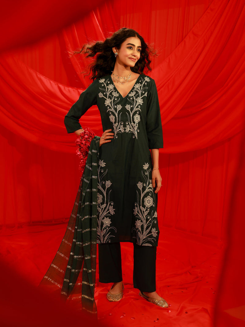 Juniper Mehandi Green Solid Embroidered Straight Kurta Pant And Dupatta Set With Thread Work