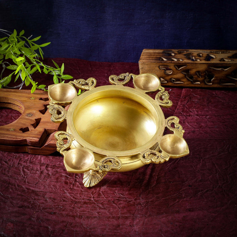 Sri Rudra Urli (SR 02320)