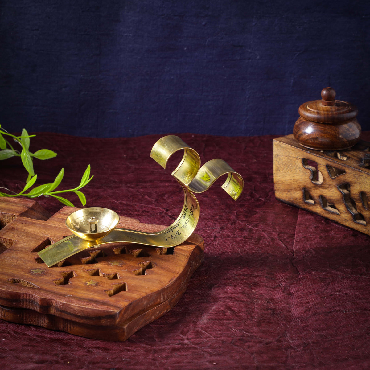 Sri Rudra Om Brass Diya (SR 02371)
