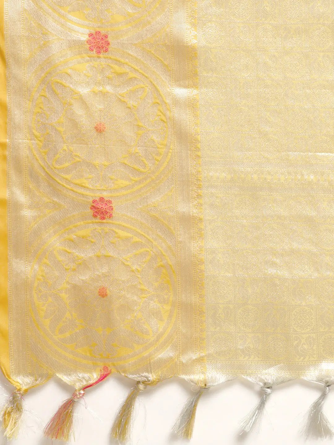 Fine Kora Zari Silk Saree With Ethnic Motifs