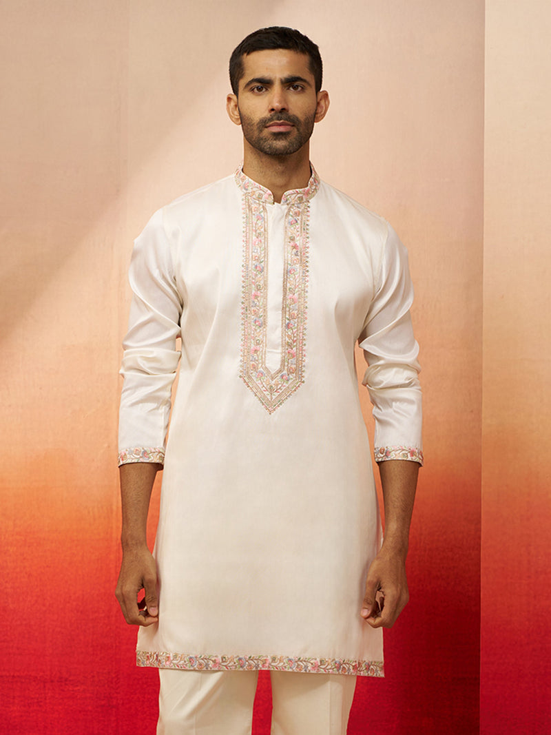 Vastramay Men Off White Silk Embroidered Mid Kurta