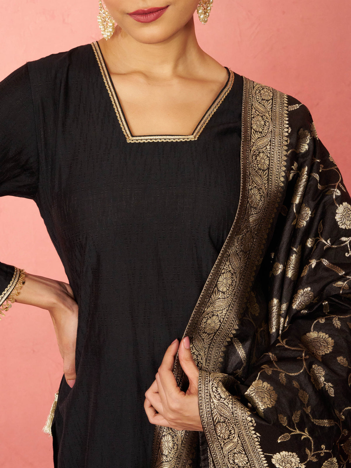Women's Black Cotton Straight Kurta Set