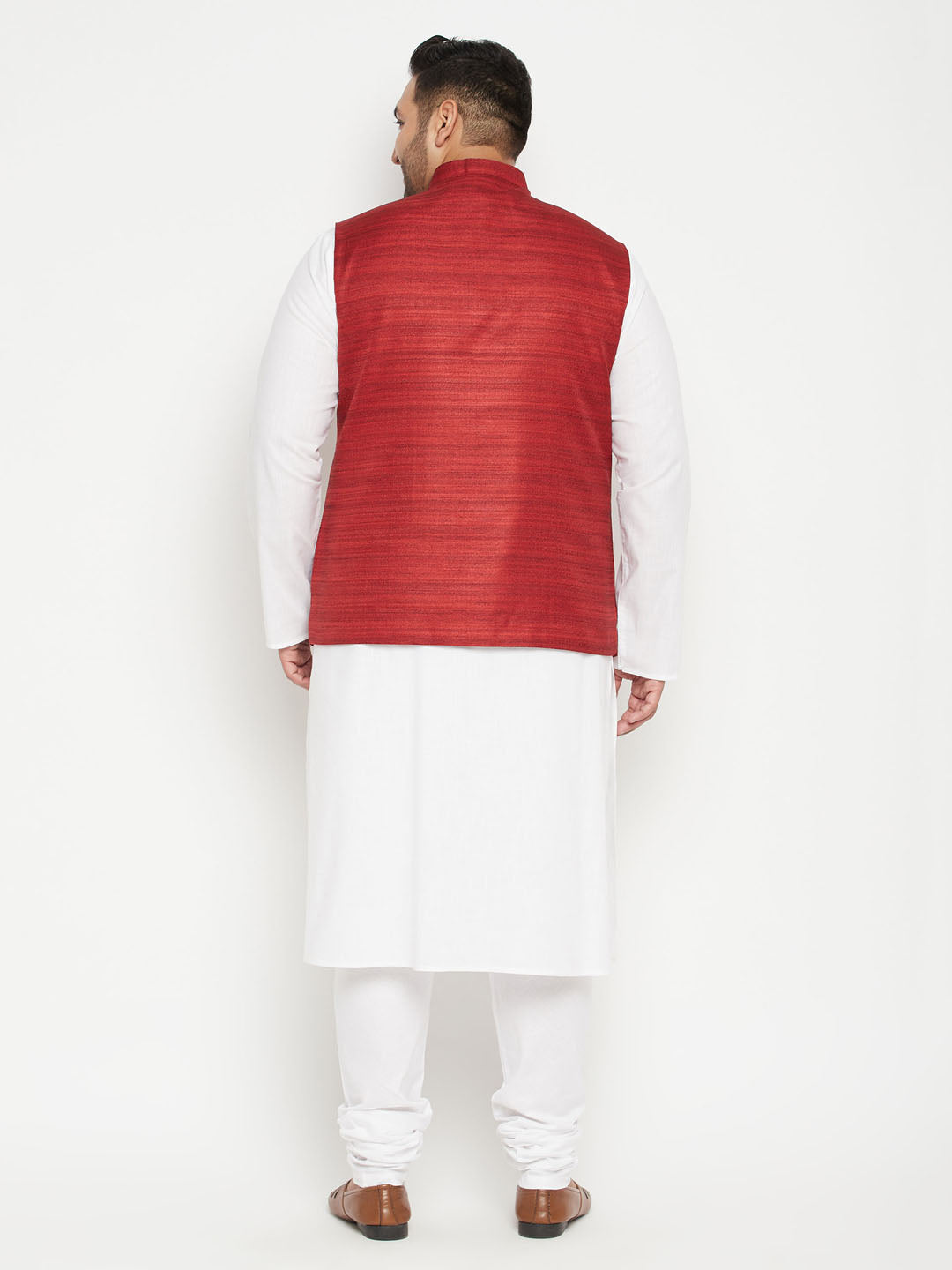 Men's Plus Size White And Maroon Cotton Blend Jacket Kurta Pyjama Set