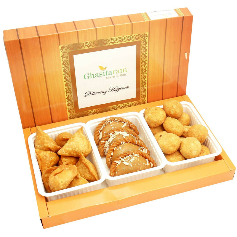 Ghasitaram Holi Hampers: Gujiya, Farsan Samosa and Farsan Kachori Hamper