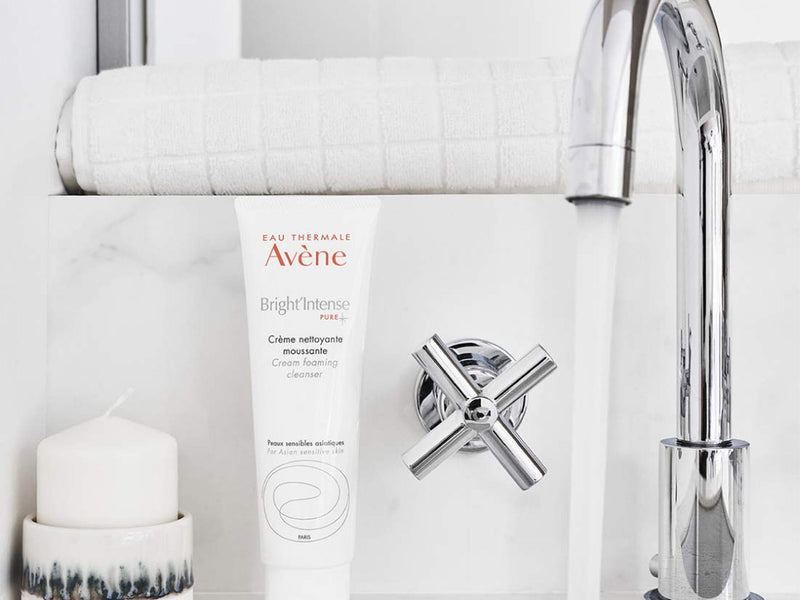Avene Bright Intense Pure Cream Foaming Cleanser