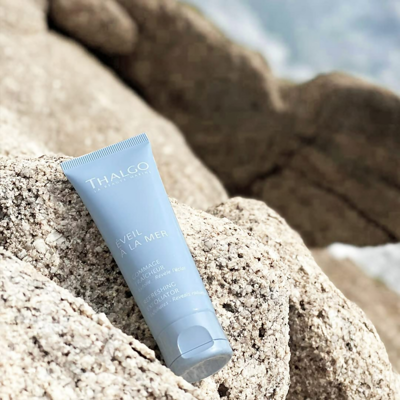 Thalgo Refreshing Exfoliator – Energizing Face Scrub with Diatomaceous Earth & Almond Shell for Oily Skin