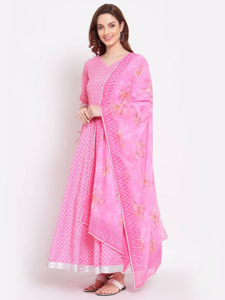 Indian Clothing Myshka Women's Pink Printed Cotton Blend 3/4 Sleeve V Neck Casual Anarkali Kurta Dupatta Set