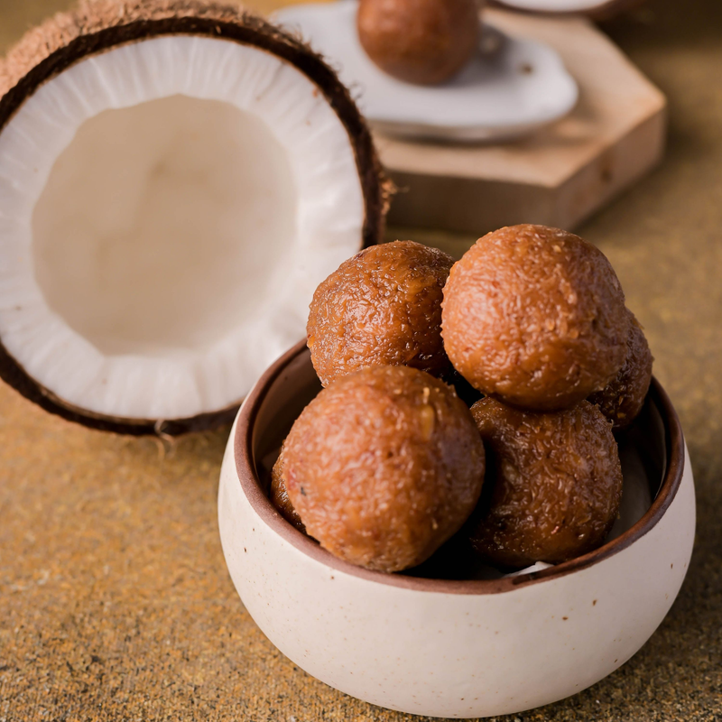 Vellanki Foods - Coconut Laddu / Kobbari Vundalu