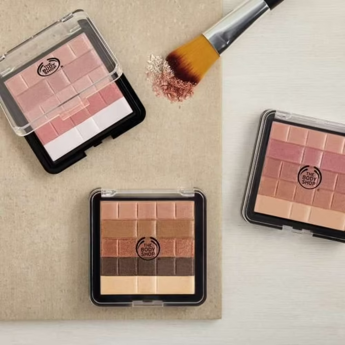 The Body Shop Shimmer Waves - 03 Coral