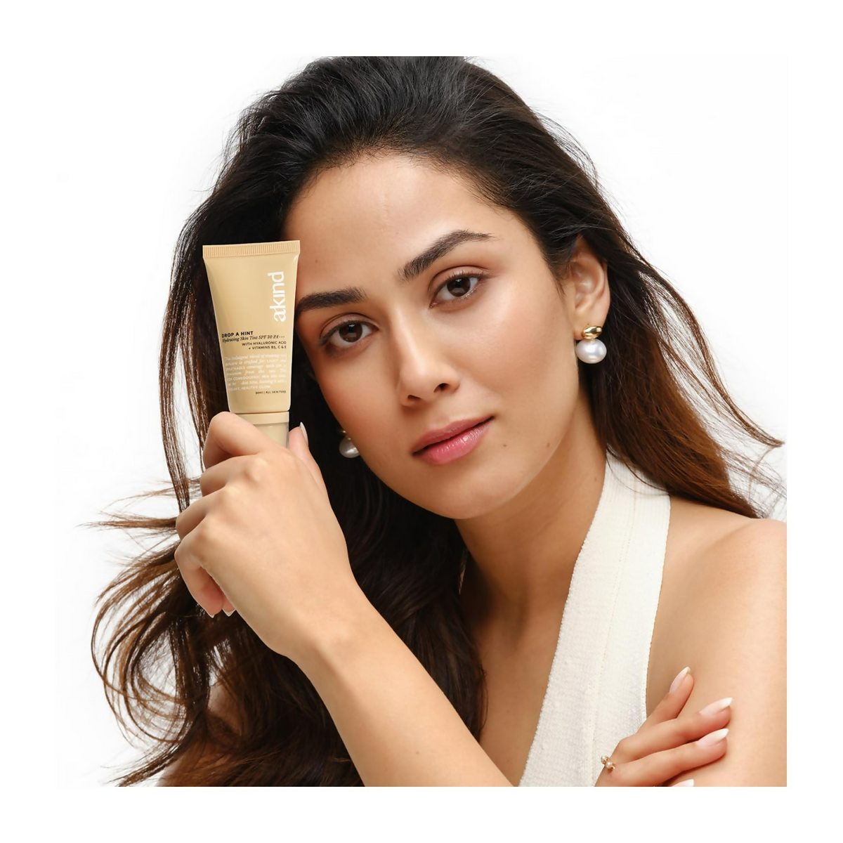 Akind Drop A Hint Hydrating Skin Tint Spf 30 Pa+++150 Honey