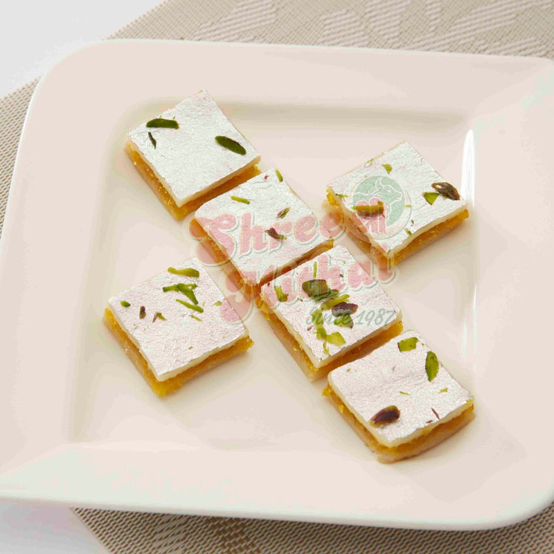 Shree Mithai Kaju Pine