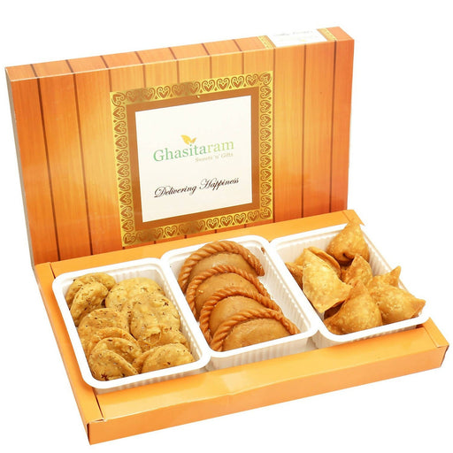 Ghasitaram Holi Hampers: Dry Sweet Gujiyas, Farsan Samosas and Methi Mathi Hamper