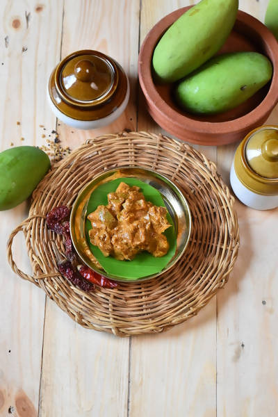 Dinoo's Organic Cut Mango Pickle - Limited Time Offer