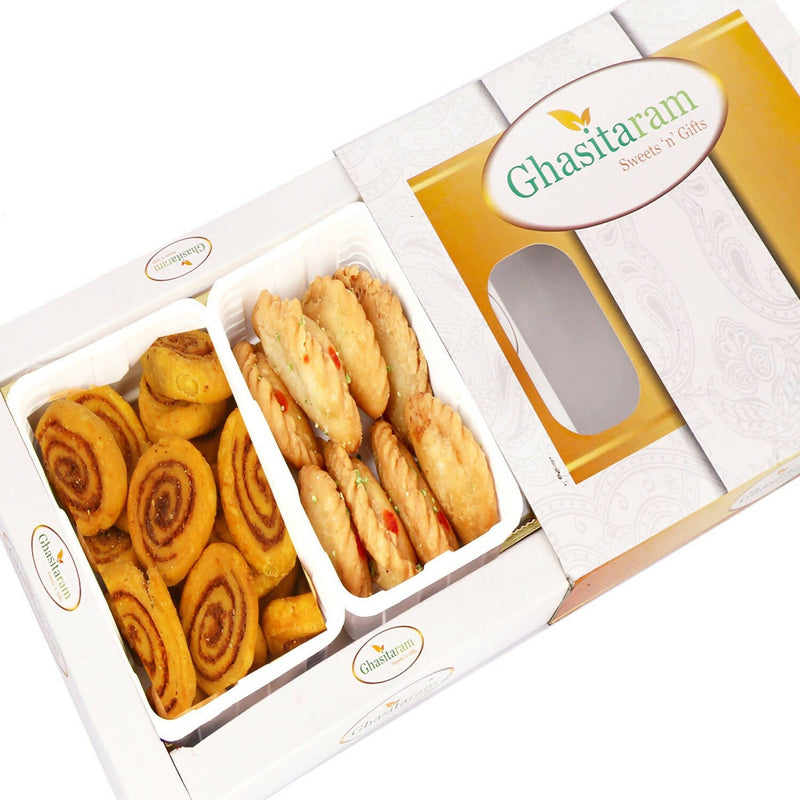 Ghasitaram Holi Gifts: Gujiya and Bakarwadi Hamper